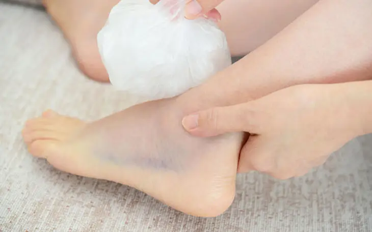 Nguyên nhân, dấu hiệu và cách xử trí Khi Bị Lật Sơ Mi