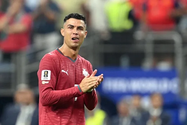 Ronaldo nghẹn ngào khép lại hành trình World Cup 2026